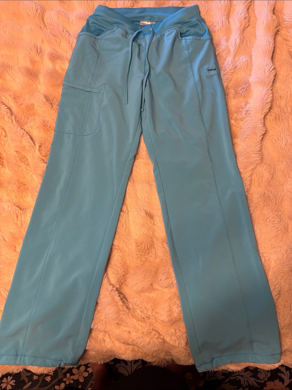 Women’s turquoise Cherokee Infinity scrub pants MT